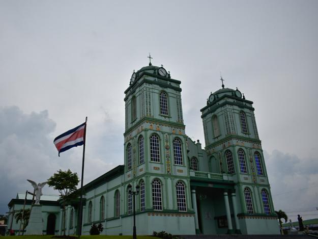 Uso para página web iglesia sarchi 3